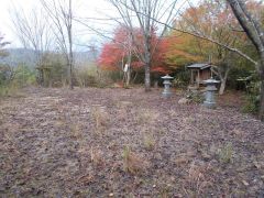 ��s�����𓌂��]�ށB