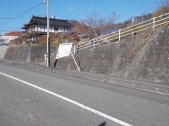 ���������ɏ�֌W�̊Ŕ������A��������Ζʂ�o���Ă����B