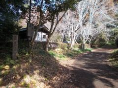 �W������k�シ��ƌ��������̔肪����g�C���ƒ��ԏꂪ����B